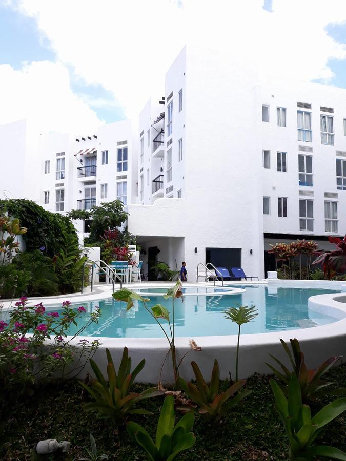Ferienwohnung Retreat Haven In La Bella Tagaytay Tagaytay City Exterior foto